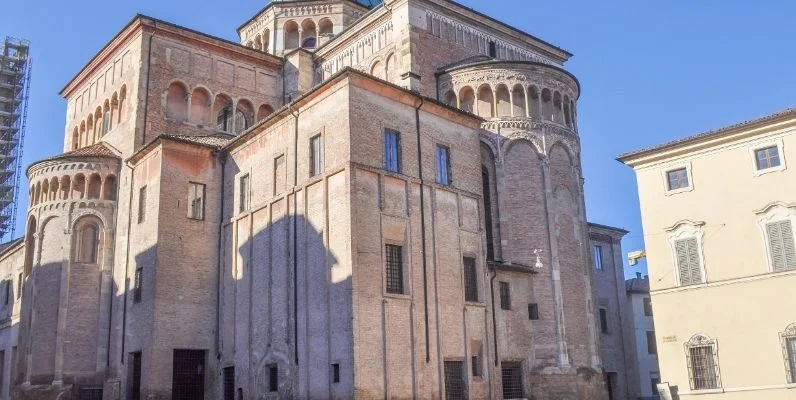 Centro Parma vicino ex sede Banca Italia